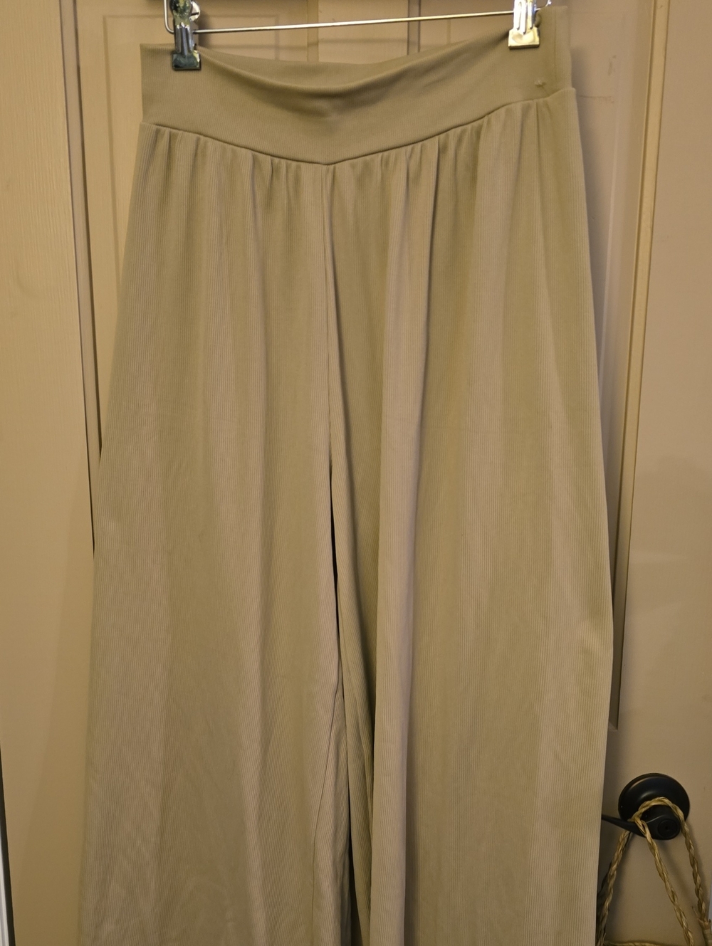OQQ Wide-Leg High-Waist Pants in Light Taupe